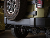 نظام عادم خلفي للمحور من سلسلة aFe Rebel مقاس 2.5 بوصة 409 SS أسود لسيارة Jeep Wrangler (JK) V6 سعة 3.6 لتر/3.8 لتر موديل 07-18